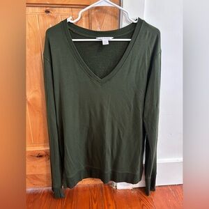 Athleta Forest Green V-Neck Long Sleeve Tee